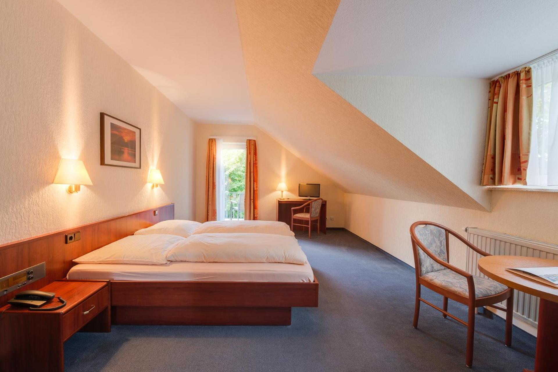 Berghotel Wilhelmsburg บาด โคเซิน ห้อง รูปภาพ
